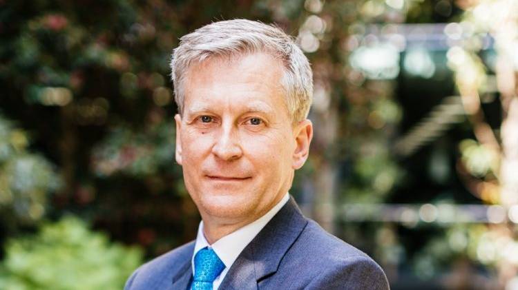 230203 MK Lothar Mentel Headshot 2 e1675438122514 uai -230203 MK Lothar_Mentel- Headshot 2 | Piercefield Oliver